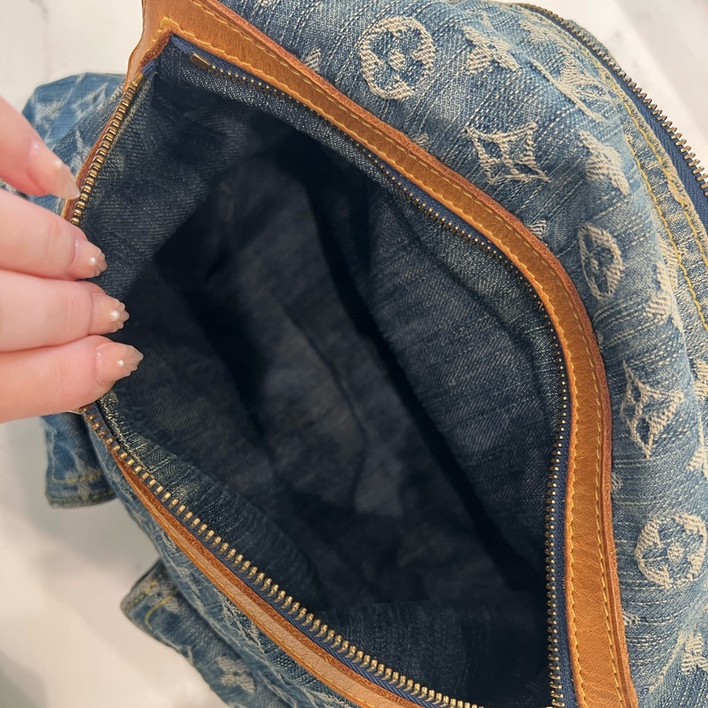 Louis Vuitton denim Tan Leather Crossbody Bag - Picture 10 of 15